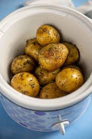 Get one of our baby gold potatoes recipe and prepare delicious and healthy treat for your family or friends. Slow Cooker Baby Potatoes Slow Cooker Gourmet