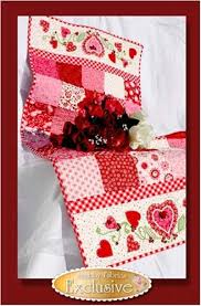 For My Valentine Table Runner Pattern Valentine Table Runner Table Runner Pattern Valentines Runner