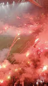 If you're in search of the best galatasaray wallpapers, you've come to the right place. Galatasaray Wallpaper By Geomatrix1905 4b Free On Zedge