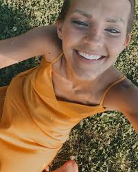 In 2021, nightbirde auditioned for america's got talent during the 16th season.she received a golden buzzer from simon cowell for her performance of her original song it's ok. 8 Powerful Quotes From Nightbirde That Will Fill You With Hope