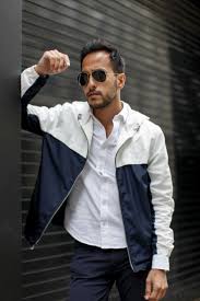 Maybe you would like to learn more about one of these? Hooded Windbreaker Mens Sportswear Windbreaker Hot Fashion