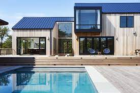 The beach house is located on a narrow barrier island on the south shore of long island. In The Hamptons A Modern Beach House Where All You Need To Bring Is A Toothbrush Mansion Global