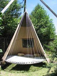 There are 4847 hammock bed for sale on etsy, and they cost $55.44 on average. Bldgspace Recycled Trampoline Recycled Garden Projects Old Trampoline