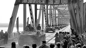 Jul 03, 2021 · американцы покинули баграм, свою крупнейшую базу в афганистане, — и вывод западных войск вступил в. Proyavili Neobychajnoe Muzhestvo Kak Sovetskie Vojska Zavershili Missiyu V Afganistane Rt Na Russkom