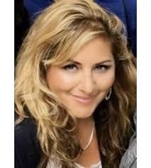 Lisa Deyoung's Instagram, Twitter & Facebook