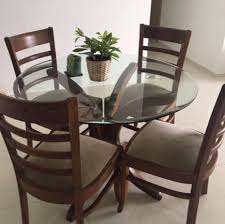 We understanding that buying one is a big investment. Venta Glass Top Dining Table Set 4 Seater En Stock