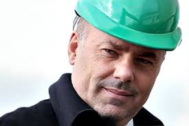 Quién es el empresario que haría el imponente puerto que anunció el vocero  Adorni