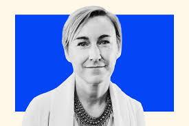 Rep. Barragán wants to electrify America's busiest container port. Here's  why this matters to Latino voters