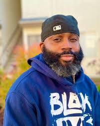 I am officially in the last year of my 30's, y'all, and I am incredibly  grateful! 🙌🏾 🎊🎈🎉🥳 Birthdays have always meant a lot to me, but as  I've gotten older, they've