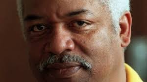 Derrick Mahan's Instagram, Twitter & Facebook