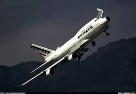 What A Bank Angle At Kai Tak Air France B747 Aviao Comercial Aviacao Aeronave