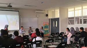 Lese die erstaunliche geschichte eines erfolgreichen traders. Mahasiswa Itk Dukung Kebijakan Pengurangan Penggunaan Kantong Plastik Kota Balikpapan Institut Teknologi Kalimantan