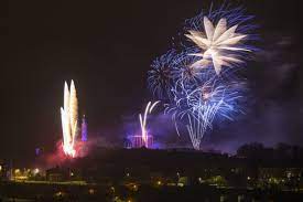 Hogmanay Silvester In Edinburgh Schottland Visitbritain