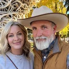 Thomas Tenney's Instagram, Twitter & Facebook