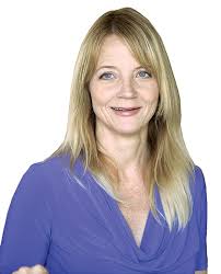 Hawaii Kai woman wins mother of the year award