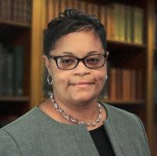 Amazon.com: STEM Century: It Takes a Village to Raise a 21st Century  Graduate (STEM Century: It Takes a Village to Raise a 21st-Century  Graduate) eBook : 21stCentEd, Lindsay, Marlon, Atiba-Weza, Dr. Fadhilika,