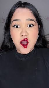 Mary Prete's Instagram, Twitter & Facebook