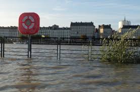 Elles ont été accueillies en mairie, évacuées par les pompiers. Adapter L Urbanisme Au Risque D Inondation