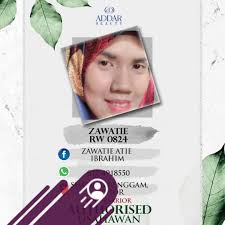 Pakai emas (tunjuk pd org miskin) org miskin terasa hati. Boleh jatuh  haram🥺😭 sebaik perhiasan utk wanita hanya utk suami sahaja.