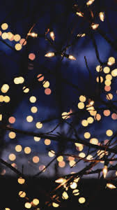 Wallpaper Tumblr Lights Worth mentioning, the most attractive feature of this app is that it allows for editing the christmas backgrounds.