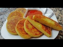 Harcha Galette De Semoule Marocaine Facile Et Rapide A Faire Ramadan2019 Cuisine Marocaine Youtube Cuisine Marocaine Galette De Semoule Recettes De Cuisine