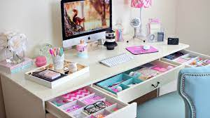 How to clean a glass table without streaks. Desk Organization Ideas How To Organize Your Desk Youtube