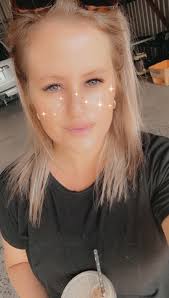 Hi, anyone know any companies that do modern wedding cars near Donegal or  in the north?