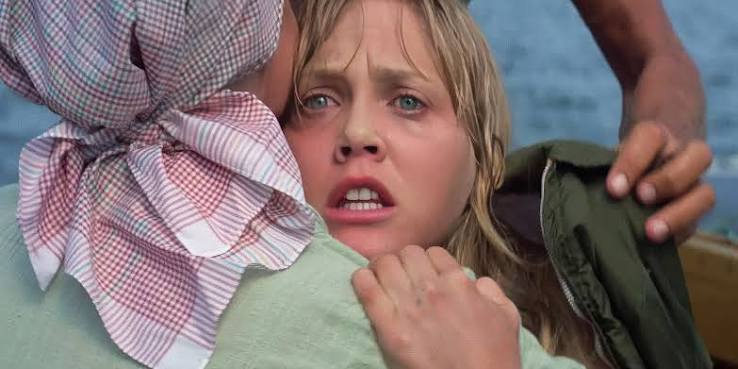 Jaws's Opening Is Unforgettable, but This Haunting 'Jaws 2' Kill Is Far  More Traumatic