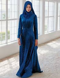 Kapali Sunnet Annesi Kiyafetleri Icin En Guzel Fikirler Moda Kiyafetler Uzun Elbise Elbise