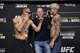 His legs kept tony ferguson in place with ferguson's back on the canvas. Ufc 256 Live Blog Tony Ferguson Vs Charles Oliveira Mma Fighting