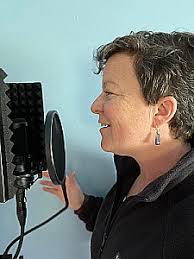 Andrea Mikita's Instagram, Twitter & Facebook