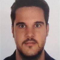 80+ profilů „Thomas“