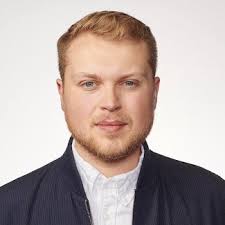 Evan Prowse's Instagram, Twitter & Facebook