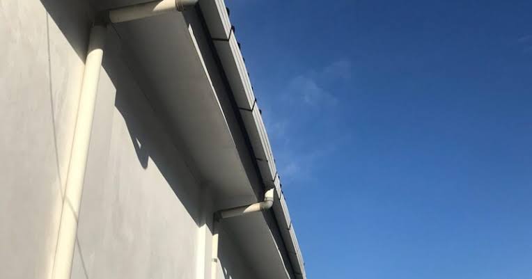 7 Signs Your Gutters Need Repair Before Fall Storms in Charlotte, NC