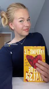 Aofie vs. Bella Bookish Argument: Who's Johnny?