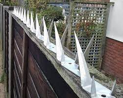 Surely one of the greatest inventions ever.until you need to dig it using slight pressure with a garden fork applied to this rusty old metal fence spike/post it is so. Wall Spikes 1 M Ws1014 1 Razorwireuk