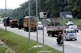 Pemasangan kamera aes (aes camera) adalah dikawasan/ lokasi yang kerap berlaku kemalangan. Aes Bukan 11 Buah Tapi Lebih Banyak Lagi Akan Ditambah Suara Viral Malaysia