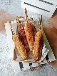 Using yeast in this korean corn dog recipe can give the dough a stretchier texture. Resepi Viral Corndog Mozzarella Yang Mudah Dan Lebih Jimat Jika Buat Sendiri Qasey Honey