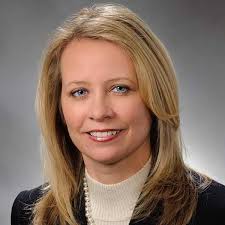 Elizabeth Bemis's Instagram, Twitter & Facebook