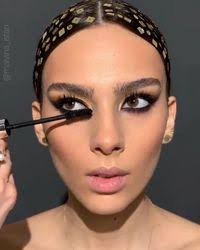 Iris Najera (beau_tifullberry)