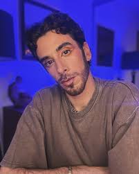 John Zurek (@makejohnnyup) • Instagram photos and videos