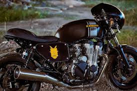 La Interceptor Senor Motorcycles Cb750 Return Of The Cafe Racers Cafe Racer Honda Honda Cb750