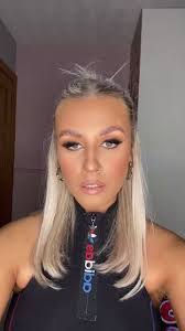 Amber Sheffield's Instagram, Twitter & Facebook