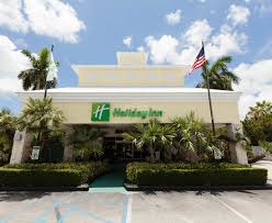 Holiday inn key largo features 2 swimming pools with a waterfall, a hot tub, and water sports facilities. Holiday Inn Key Largo Key Largo Fl What To Know Before You Bring Your Family
