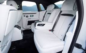 Compare in car entertainment system, driving comfort and visibility with the interior layout, fit and finish. Step Inside The Exquisite 2021 Rolls Royce Ghost And Discover Perfection Autoevolution