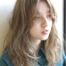 hair ヘアー はスタイリスト モデルが発信するヘアスタイルを中心に トレンド情報が集まるサイトです 20万枚以上のヘアスナップから髪型 ヘアアレンジをチェックしたり ファッション メイク ネイル 恋愛の最新まとめが見つかります ロングヘア ヘアカット