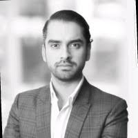 2100+ perfiles de «Ormaza»