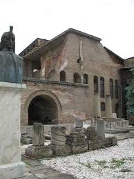 2 buna vestire biserica sfântul antonie. Curtea Veche BucureÈ™ti