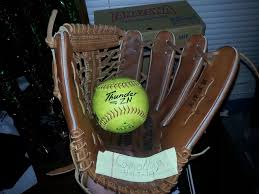 Noob questions: Japan market gloves | Slowpitch Softball Forums |  SoftballFans.com