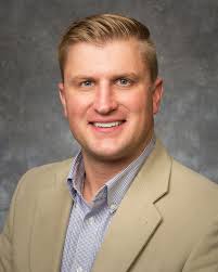 Congratulations to @MattOren for earning the Envista Winner's Circle value  award for Innovation. Matt is the R&D leader @Orascoptic, our loupe and  surgical headlight brand. He leads the product development team of